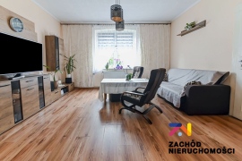 Bezczynszowe mieszkanie w centrum z działką